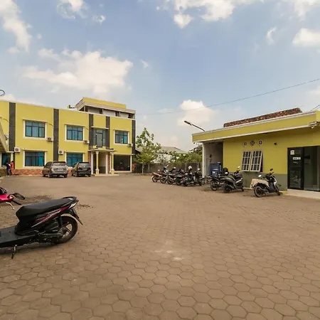 Urbanview Hotel Nugraha Palembang-3